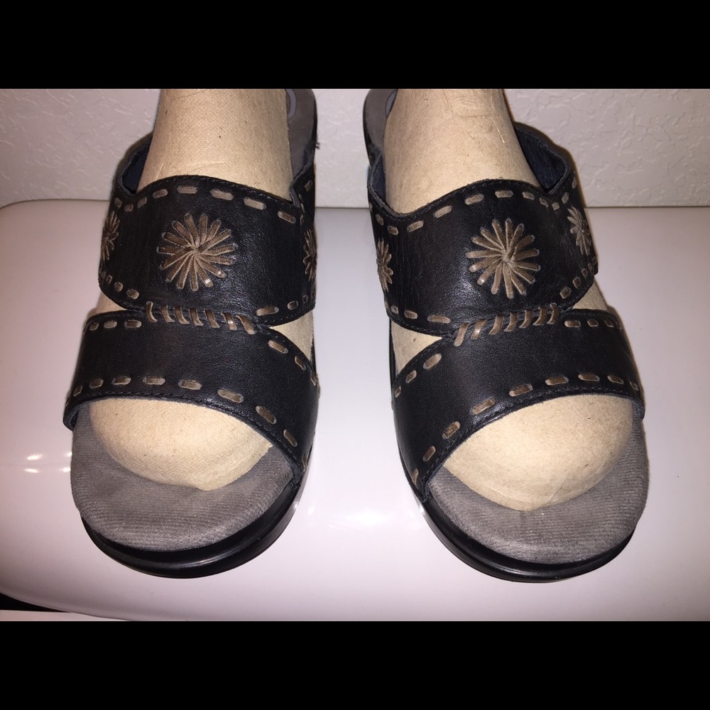 Dansko Women Heels Sz 6